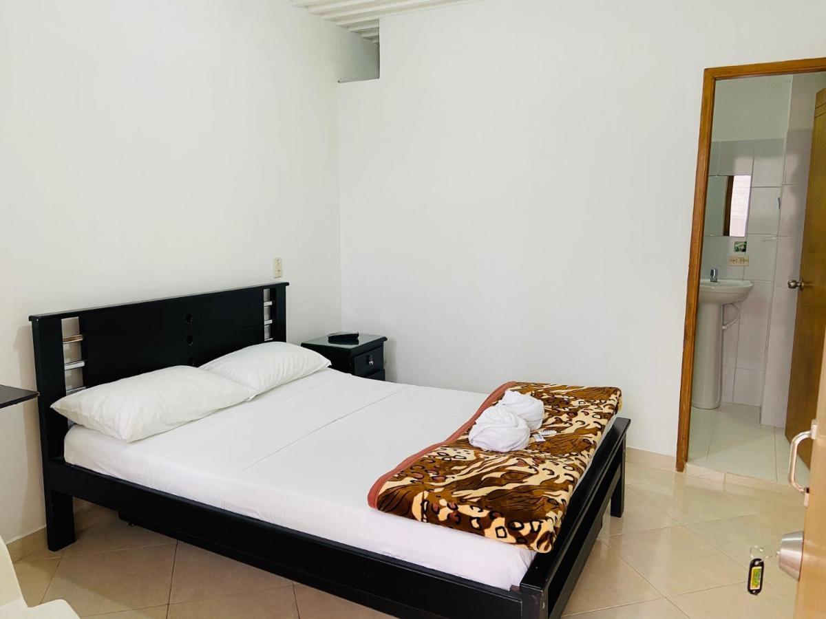 Vivienda Turistica El Zocalo Apartment Guatape Exterior photo