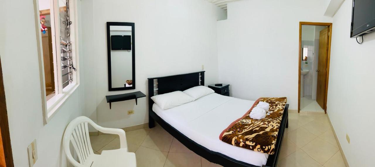 Vivienda Turistica El Zocalo Apartment Guatape Exterior photo