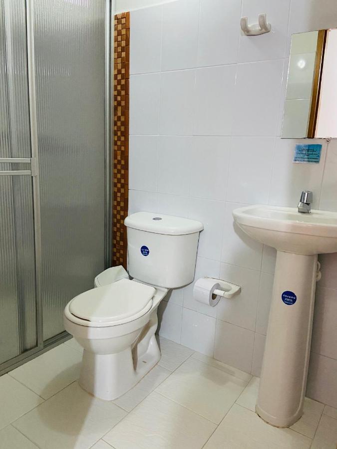 Vivienda Turistica El Zocalo Apartment Guatape Exterior photo